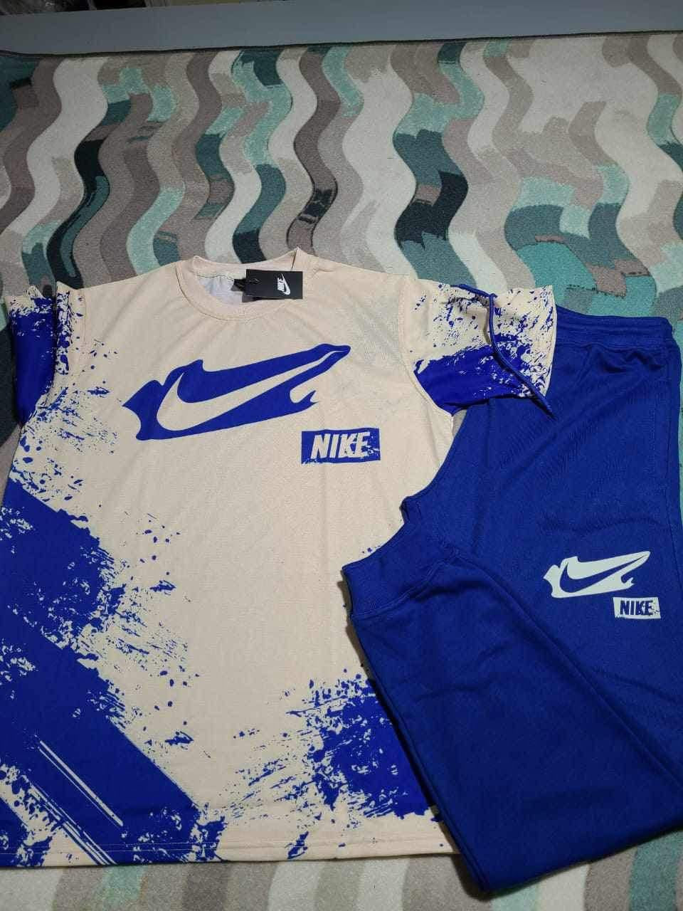 Blue Nike Splatt